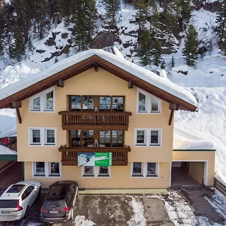 Haus Aktiv Bed & Breakfast