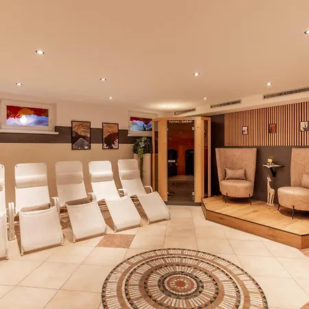 Haus Aktiv Bed and Breakfast