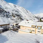 Haus Aktiv