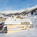 Bed and Breakfast Haus Aktiv Obergurgl
