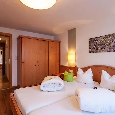 Bed and breakfast Haus Aktiv 3*